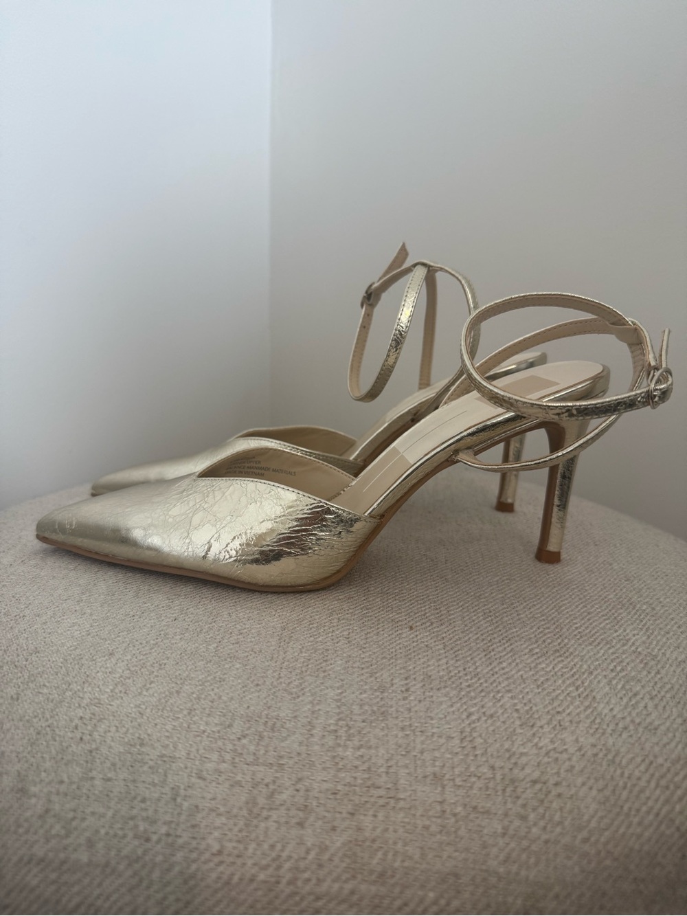 Dolce Vita Gold Metallic Keisha Ankle Strap Pumps (size 8.5) - Picture 2 of 10